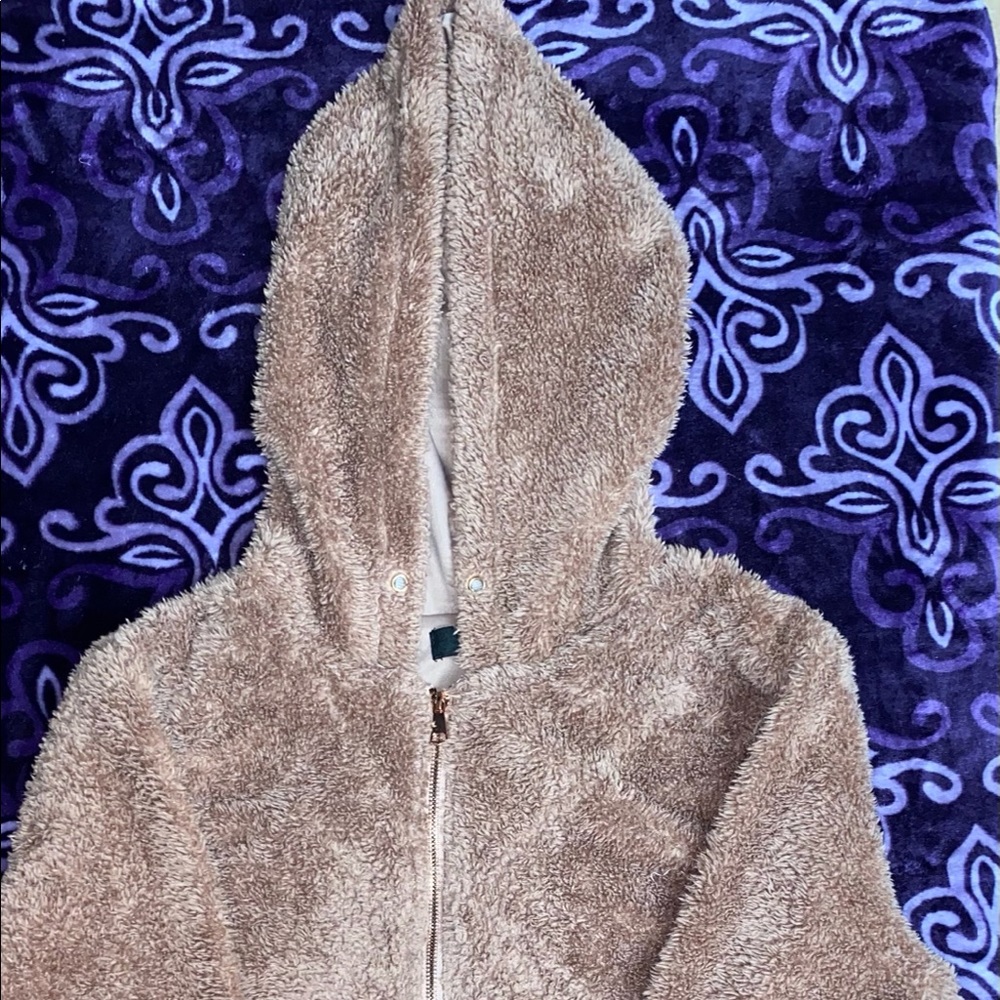 Sweater - Picture 2 of 3